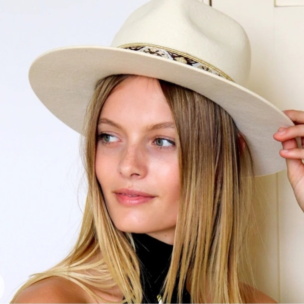 Lack of Color Hat